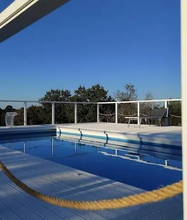 Trullo Iris Campsite Cisternino