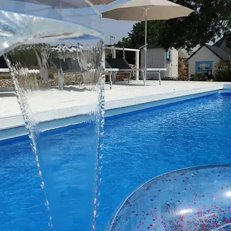 مكان تخييم Trullo Iris