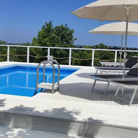 Campsite Trullo Iris *